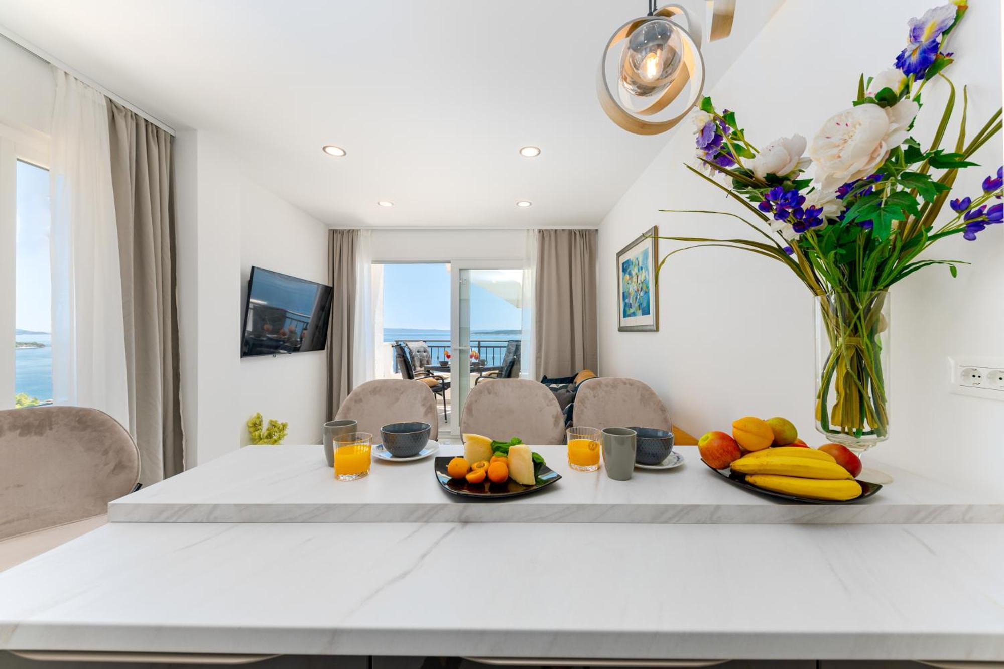 Seaview Apartments Nives Brela Ngoại thất bức ảnh
