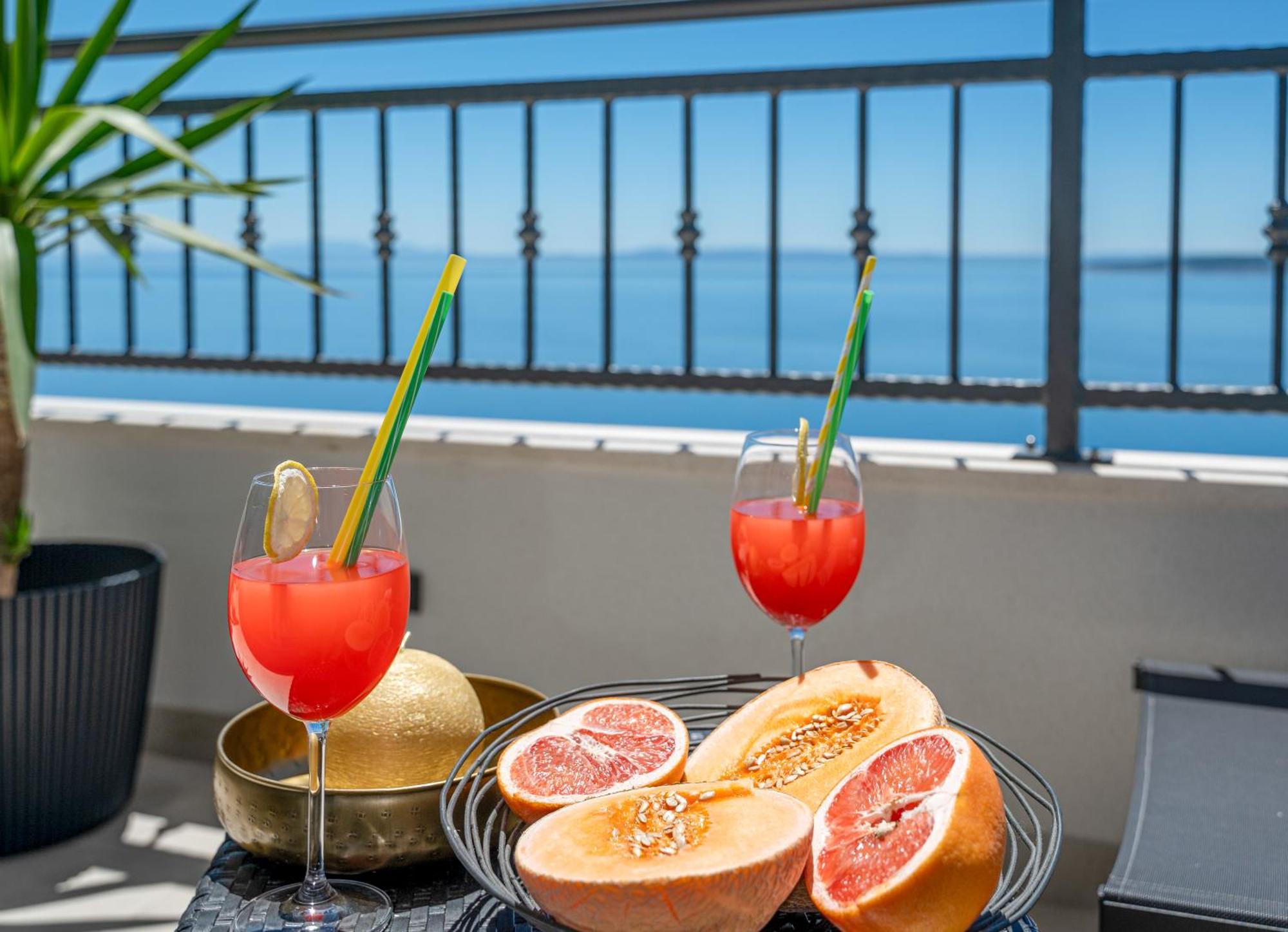Seaview Apartments Nives Brela Ngoại thất bức ảnh
